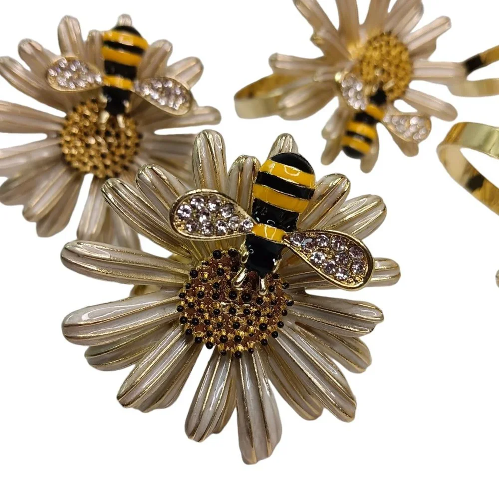 Daisy Flower and Bee Napkin Ring Holders Set of Six